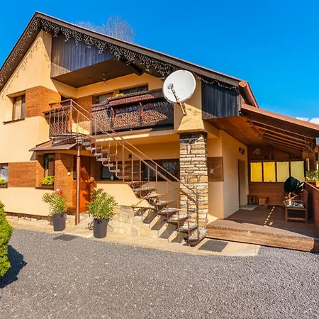 Privat Prima 게스트하우스 4*